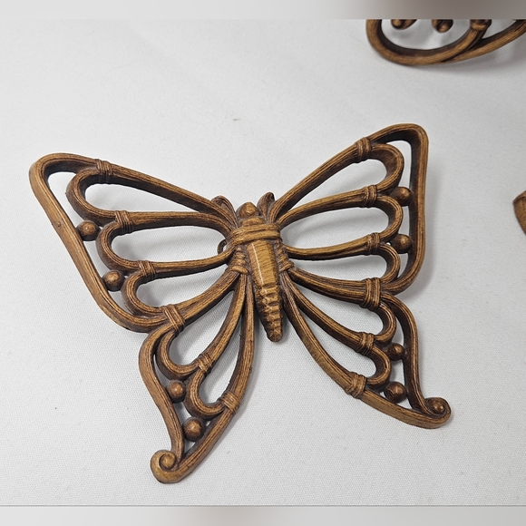Vintage 60s 70s Home Co. Butterfly wall decor 3pc set. - Picture 3 of 9